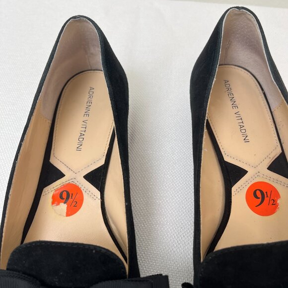 Adrienne Vittadini Pointed Toe Low Heel Black Suede Flat Ballet Ribbon Bow 9.5 - Picture 3 of 10